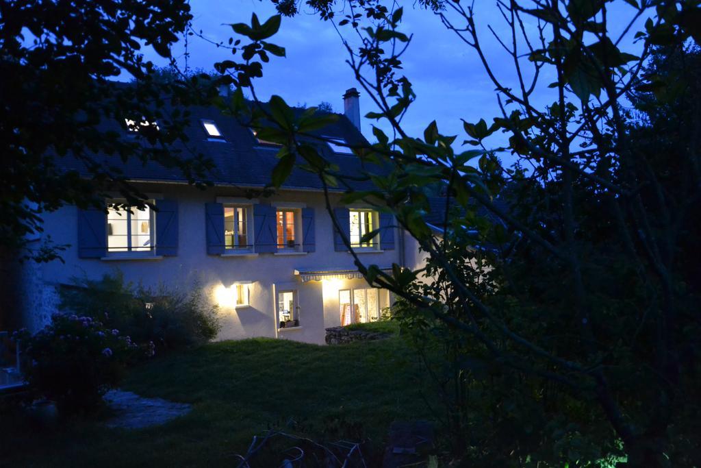 Chambres D'Hotes Villa De Vienne-En-Arthies المظهر الخارجي الصورة